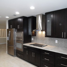 Dark Kitchen