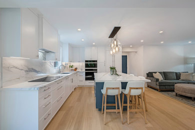 Inspiration for a transitional kitchen remodel in Toronto