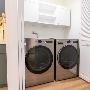 Integrated Luxury Laundry Niche with Wall Cabinetry In Sherman Oaks, Los Angeles