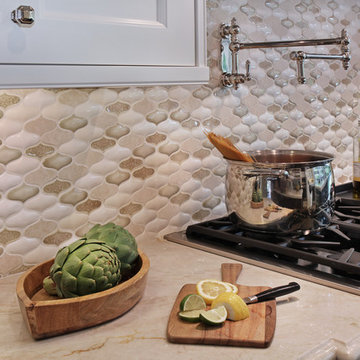 Villa Park stunning backsplash
