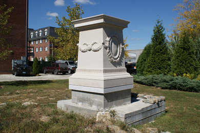 Statue pedestals