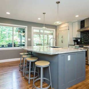 Las Aguilas Contracting Review]