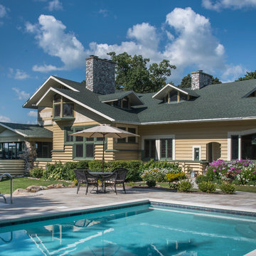Lake Delavan, WI Swimming Pool and Hot Tub