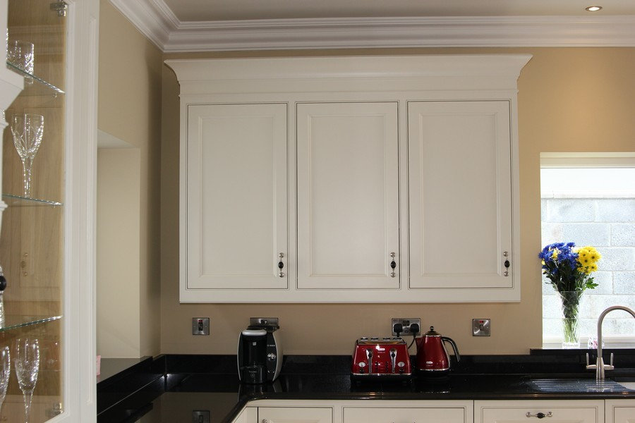 Deluxe Handcrafted & Hand-painted In-Frame kitchen,