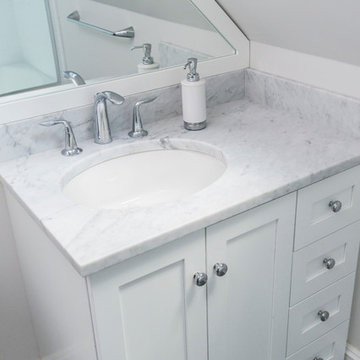 Transitional Cambridge Attic Bathroom
