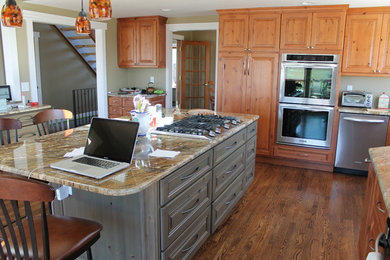 Elegant kitchen photo in Denver