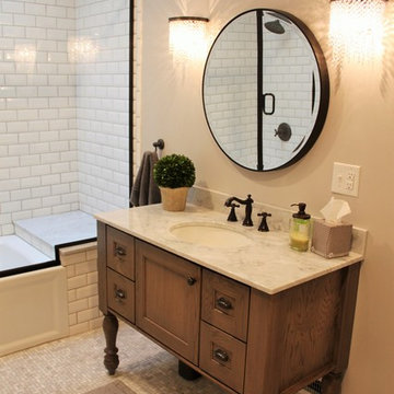 Simple yet elegant trendy guest bath