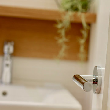 Contemporary Bathrooms