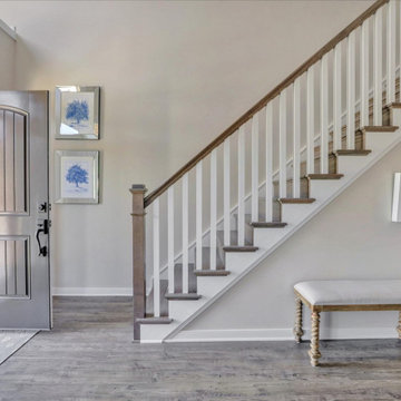 Monterey - Foyer