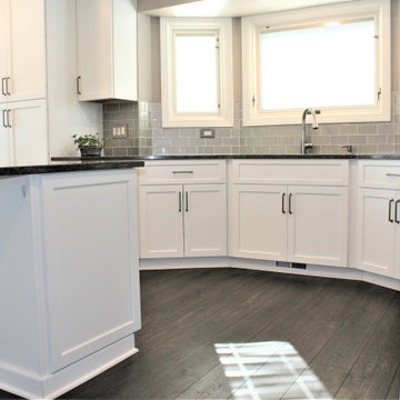 Starmark Kitchen in Maple Edinburgh White