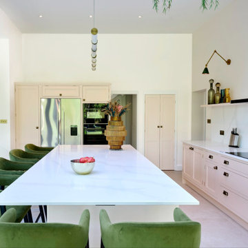 Light Pink Shaker Kitchen in Dulwich