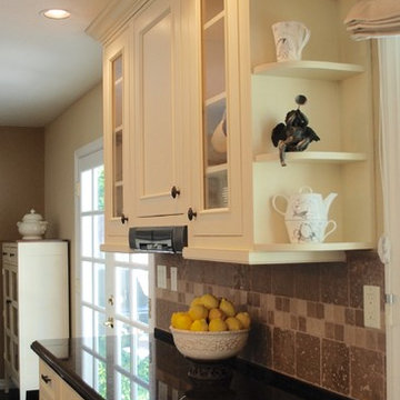 Transitional Kitchen & Bath Remodel