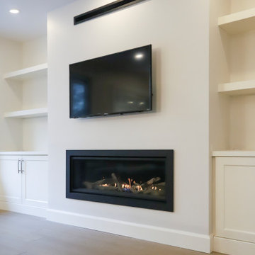 P Residence 13800 - KITCHEN & ENTERTAINMENT