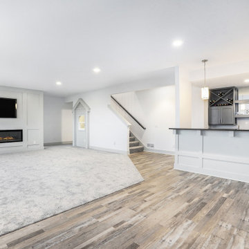 Home Bars, Bonus Rooms & Features
