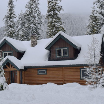 Bull Lake, Montana Cabin