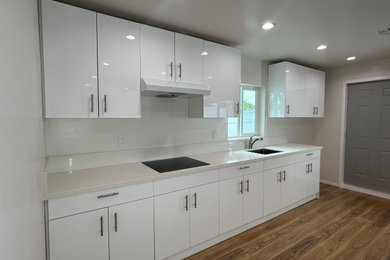 Example of a garage design in Los Angeles