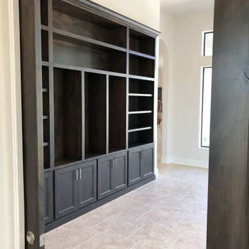 Transitional: 4,288 ft²/4 BR/3.5 BA/1 ST home