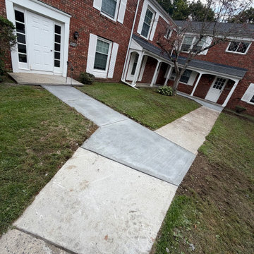 concrete side walk