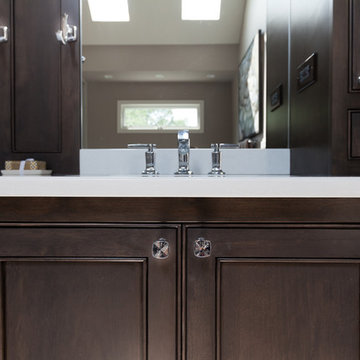 Ebony Master Bath Vanity Cabinetry