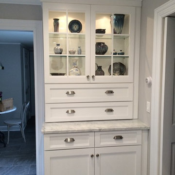 Built in Hutch