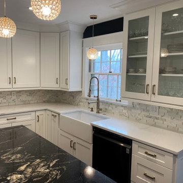 Modern Glamorous Kitchen