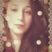Sarah Taoussi's photo