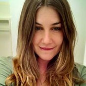 Sara Newmans foto