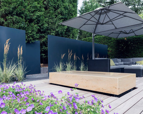 Moderne Terrasse mit Wasserspiel Ideen, Design & Bilder | Houzz