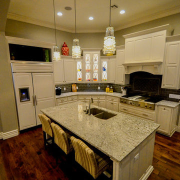 Joplin Transitional Kitchen & Dining Area
