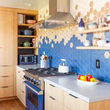 Hexagon Blend Kitchen Backsplash