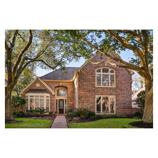 Windy Ridge House The Windy Ridge House - Traditional - Exterior - Houston - by Green ...