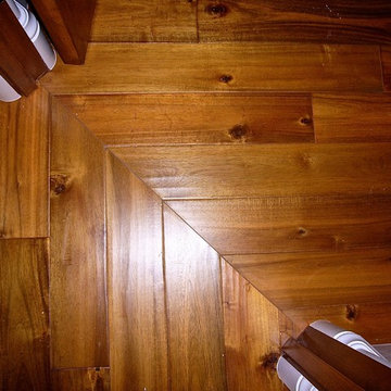 HICKORY FLOORING DETAIL
