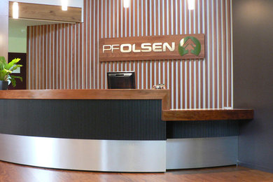 PF OLSEN
