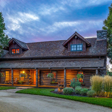 How Aluminum Clad Folding Doors Modernize a Historic Homestead for Outdoor Livin