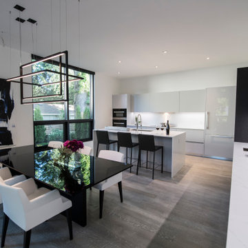 The Lakebreeze // 104 Burnet Street, Oakville
