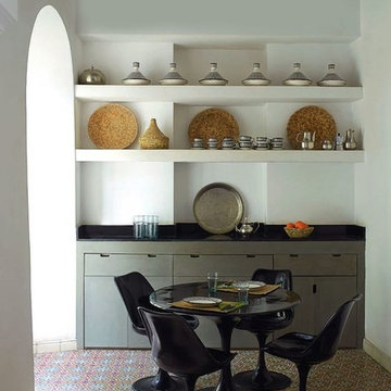 Fiberglass Tulip Table, Mad Men Collection by Barcelona Designs
