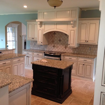 Alabaster White glazed with black distress accents