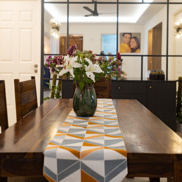 Contemporary dining
