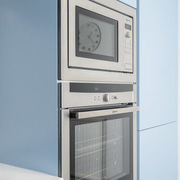 Lift your kitchen out of the doldrums with a contemporary touch of the blues