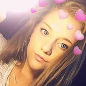 Maddie Robbins's photo