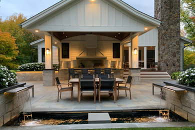 Example of a cottage patio design in Minneapolis
