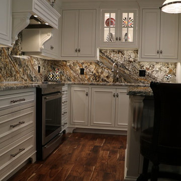 The White and Black Kitchen Remodel