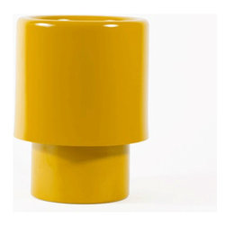Arro Alto Planter - Products