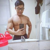 Myat Thu's photo