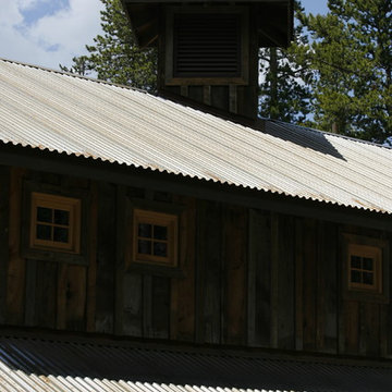Upscale Fraser Barn