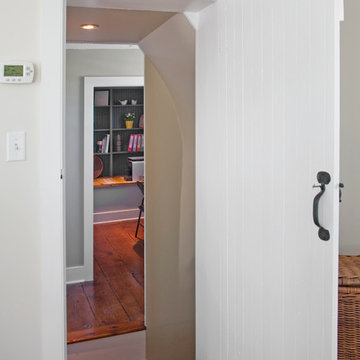 300 Year Old Farmhouse Restored and Brought Back to it's Beauty