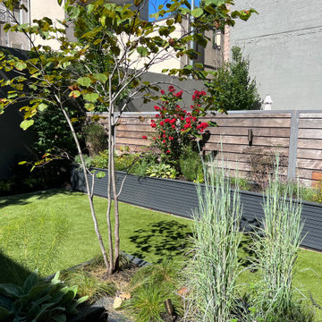 Williamsburg Terrace Garden
