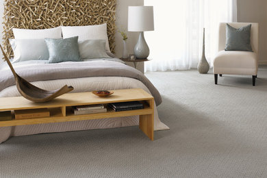 Example of a bedroom design in Los Angeles