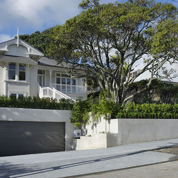 VILLA EXTERIOR