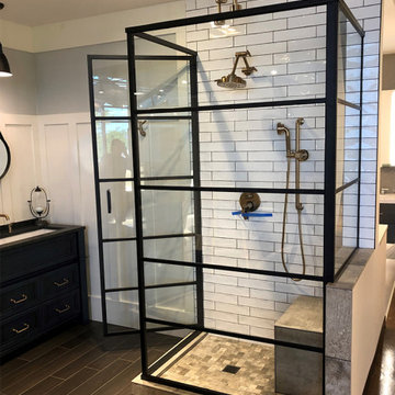 Metropolis Series Custom Framed Shower Enclosures